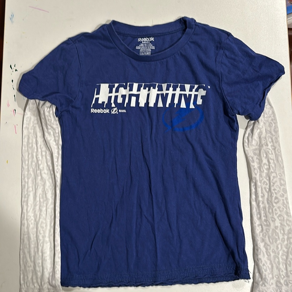 Reebok lightning long sleeve shirt size 10-12
